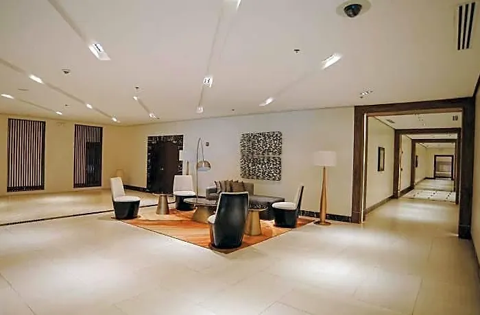 Отель Mactan Newtown Себу