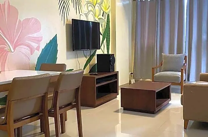 Отель Mactan Newtown 5*