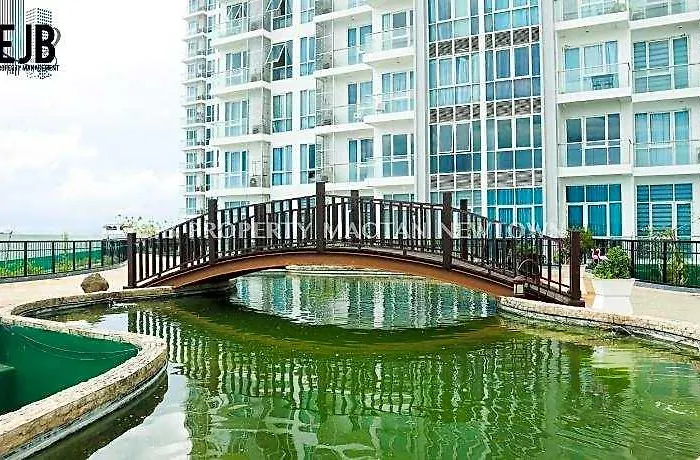 Mactan Newtown Отель Себу