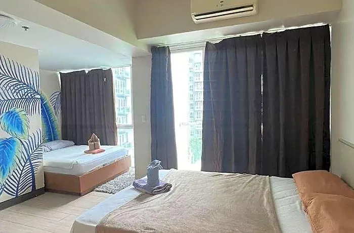 Mactan Newtown Отель