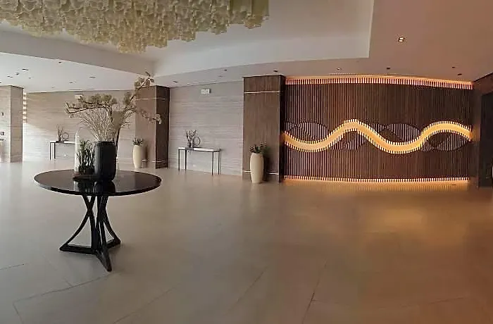 Mactan Newtown Отель 5*